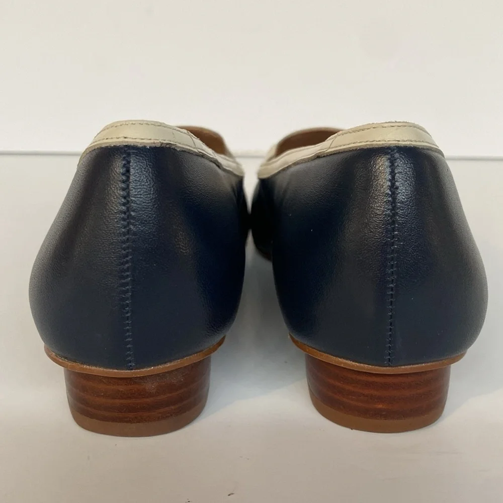 Talbots Estelle Chain Square Toe Leather Loafers Navy White Sz 6.5